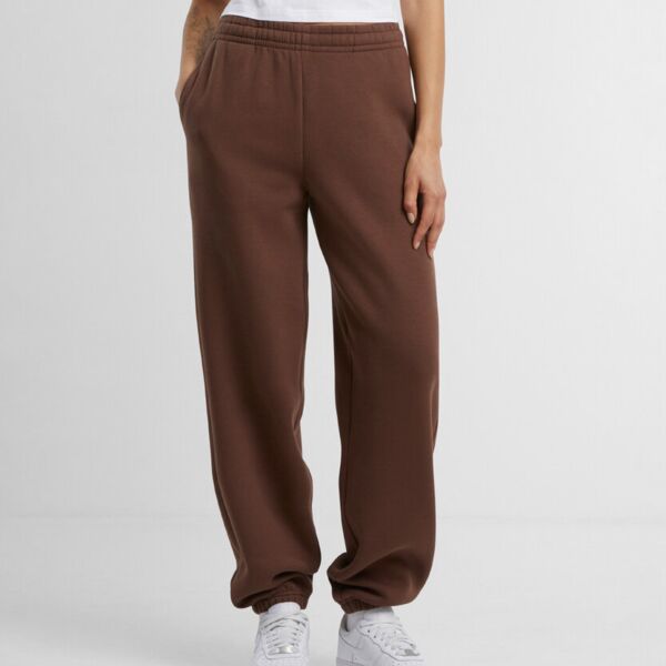 Women’s fluffy sweatpants Thumbnail